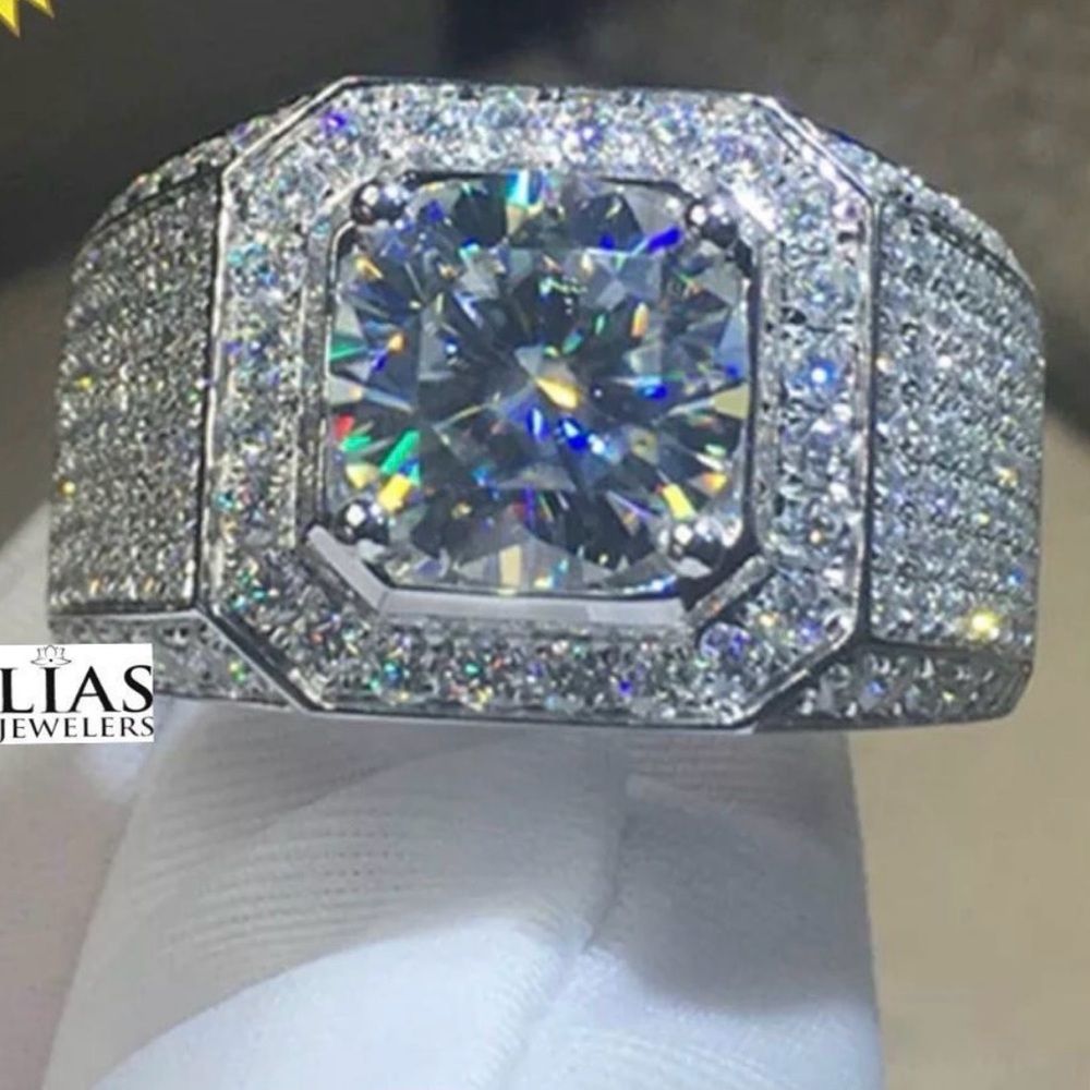New 18k White Gold Men Wedding Ring